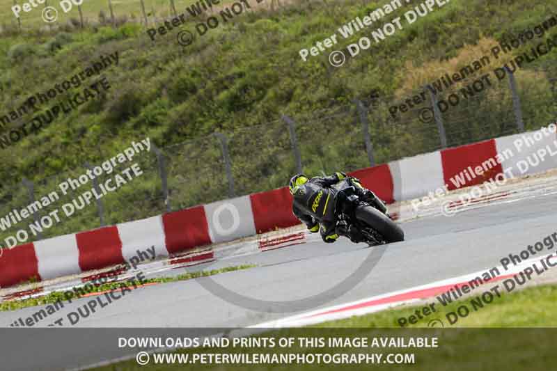 cadwell no limits trackday;cadwell park;cadwell park photographs;cadwell trackday photographs;enduro digital images;event digital images;eventdigitalimages;navarra;no limits trackdays;peter wileman photography;racing digital images;trackday digital images;trackday photos